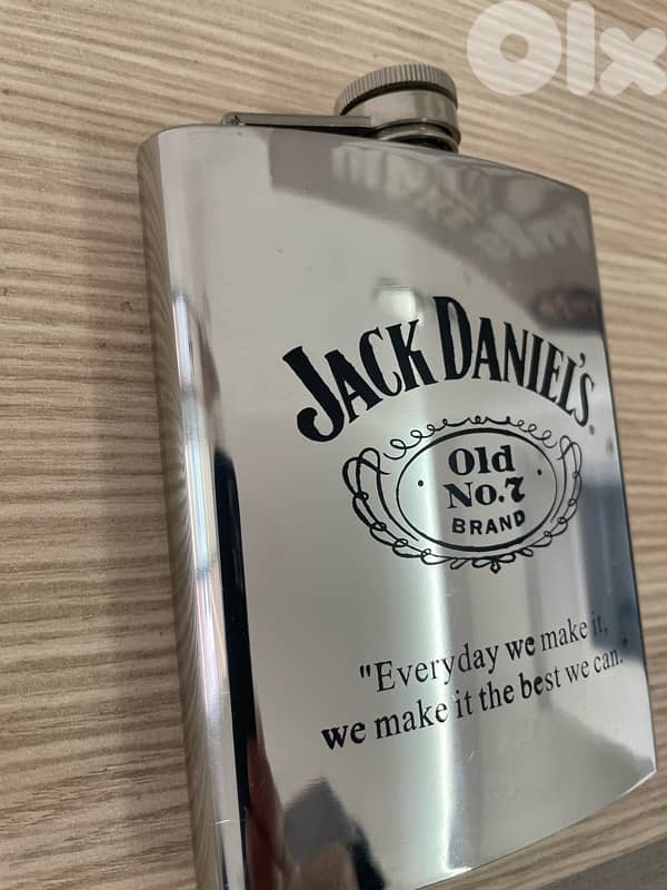 flask JD Chrome and stainless steel 1
