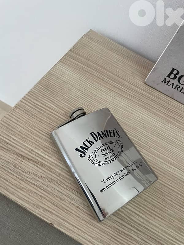 flask JD Chrome and stainless steel 2