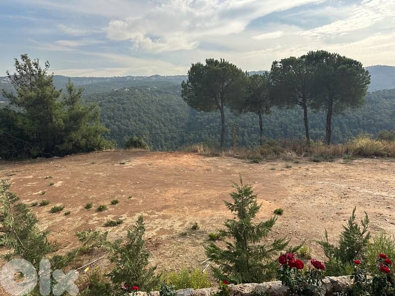 Land for Sale in Ouyoun Broumana 1526m2 ارض للبيع في العيون برمانا 4