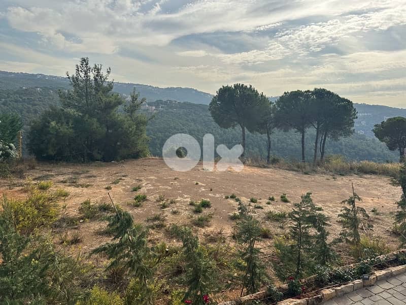 Land for Sale in Ouyoun Broumana 1526m2 ارض للبيع في العيون برمانا 0