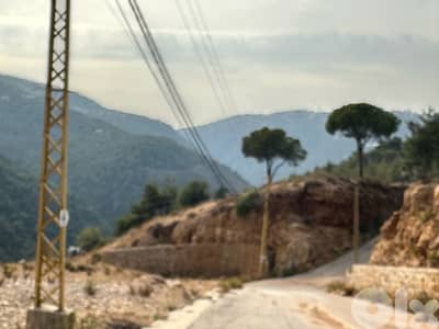 Land for Sale in Ouyoun Broumana 1618m2 ارض للبيع في العيون برمانا