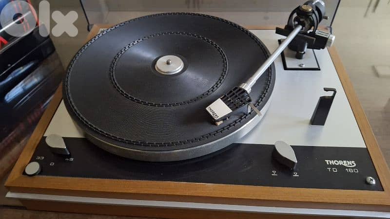 Vinyl player Thorens 160 in perfecf condition. 1