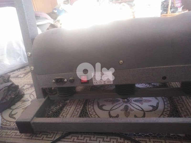 ماكينة مشي كهربائية 1