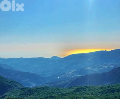 390 SQM Core and Shell Building + 470 SQM Land in Tarchich with View