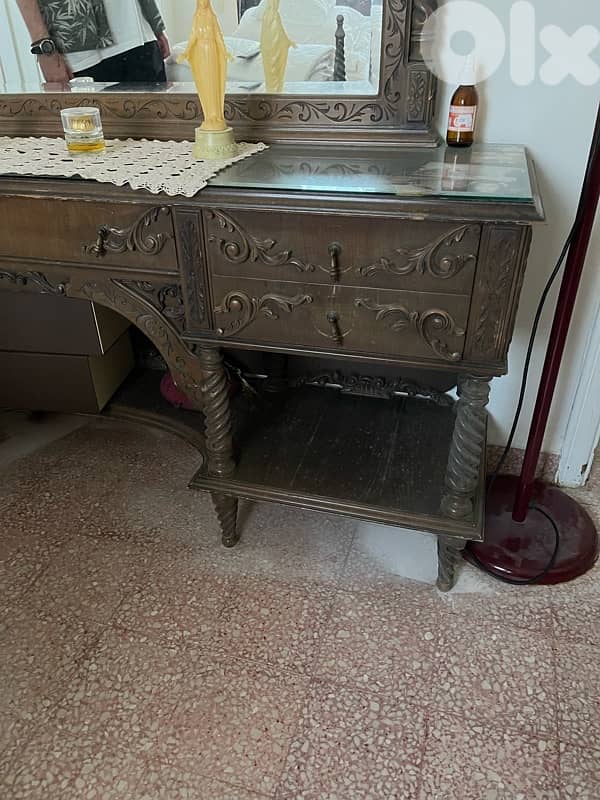 beautiful antique twin beds 7