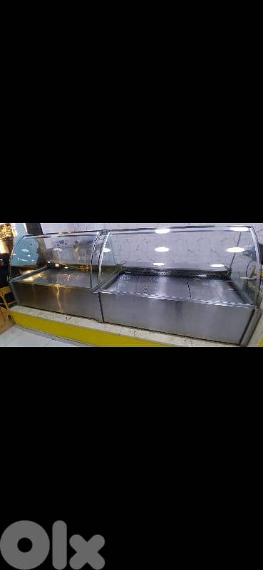 براد واجهة ١٠٠٠$