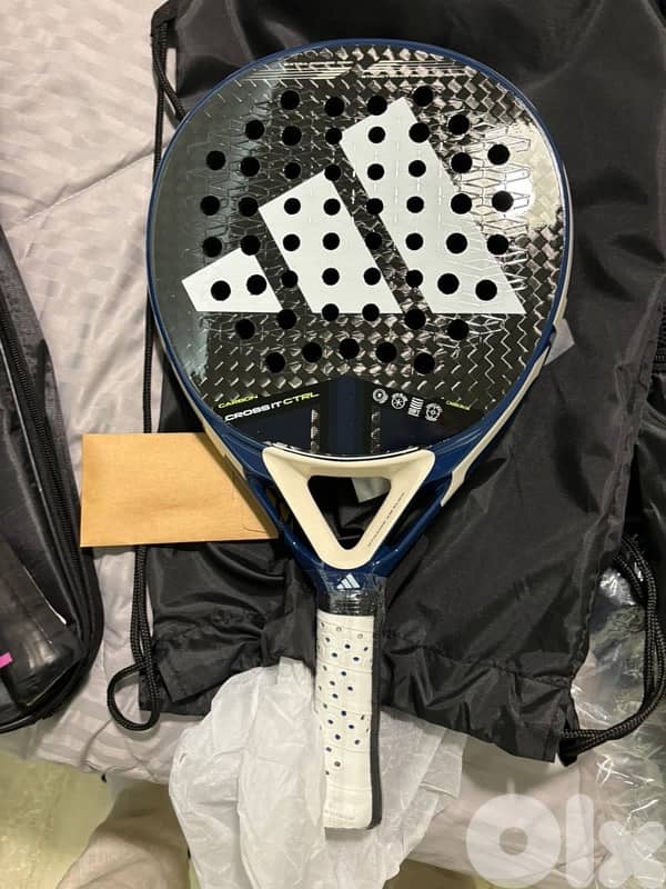 Brand new Adidas Cross it light carbon padel racket 0