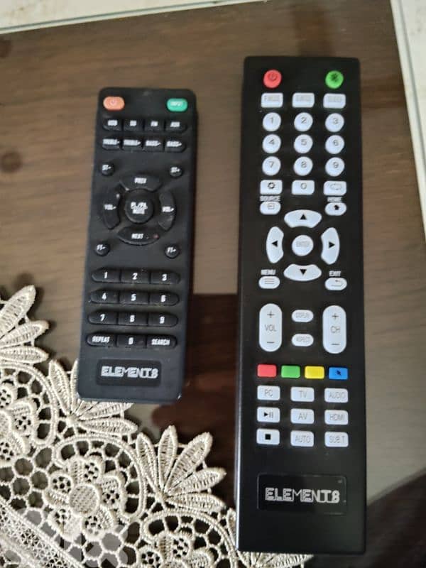 TV 55 inch like new wifi with 2 speaker and DVD and 7