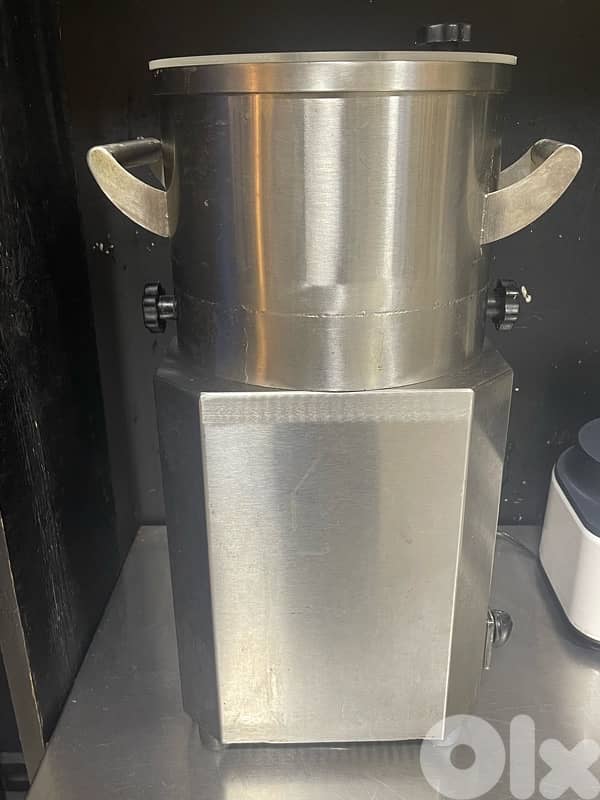 سناك كامل معدات جديده بعدها للبيع سعر مغري 10