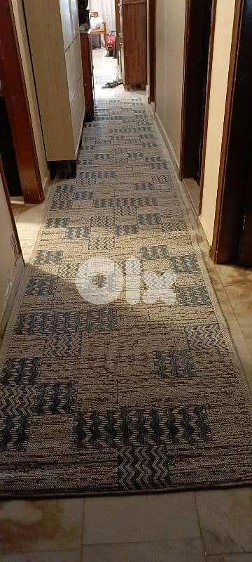 بساط كوريدور عدد ٢ قياس كل واحد 100×295 سعر الواحد 50$ 3
