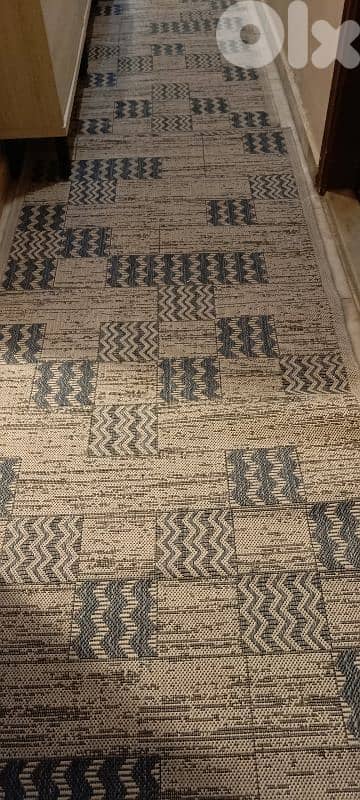 بساط كوريدور عدد ٢ قياس كل واحد 100×295 سعر الواحد 50$ 5