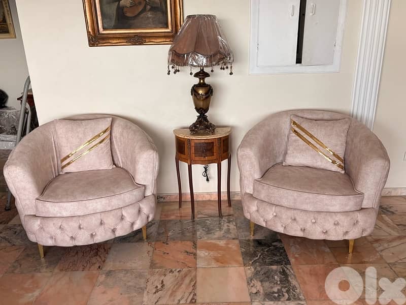 salon for sale used like new used for 2 months 2