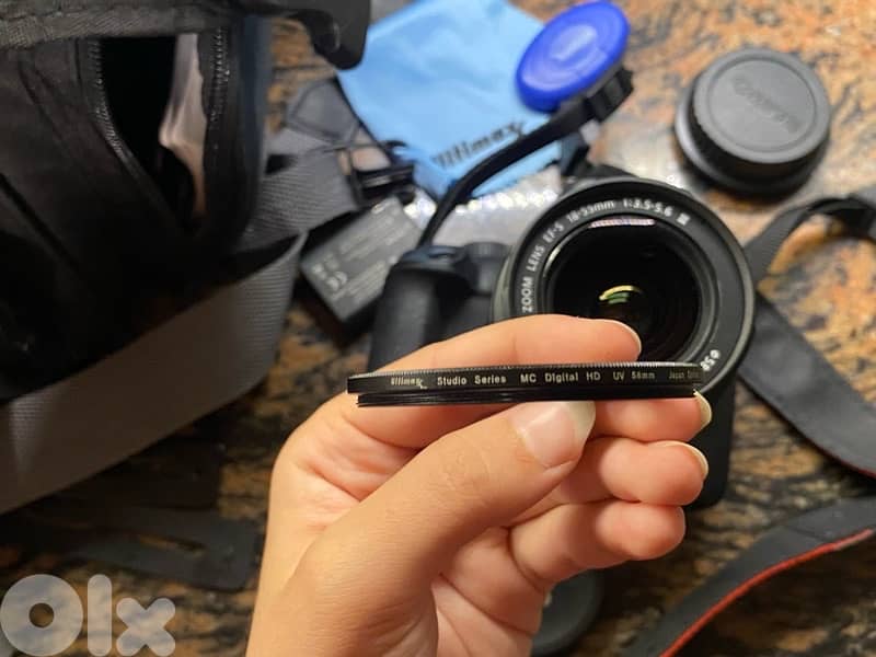 canon 4000D with lots of items for less than 350!! (its only319$) 2