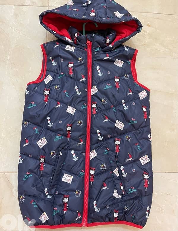 Nice girls vest size 10-12 years 2