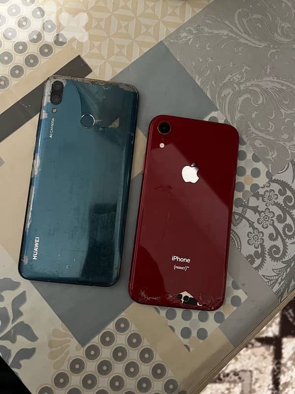 iphone xr & huawei y9 1