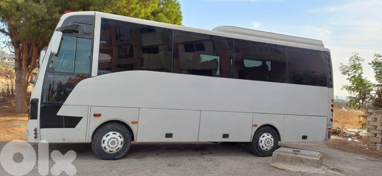 باص ايسوزو مجدد بالكامل 1