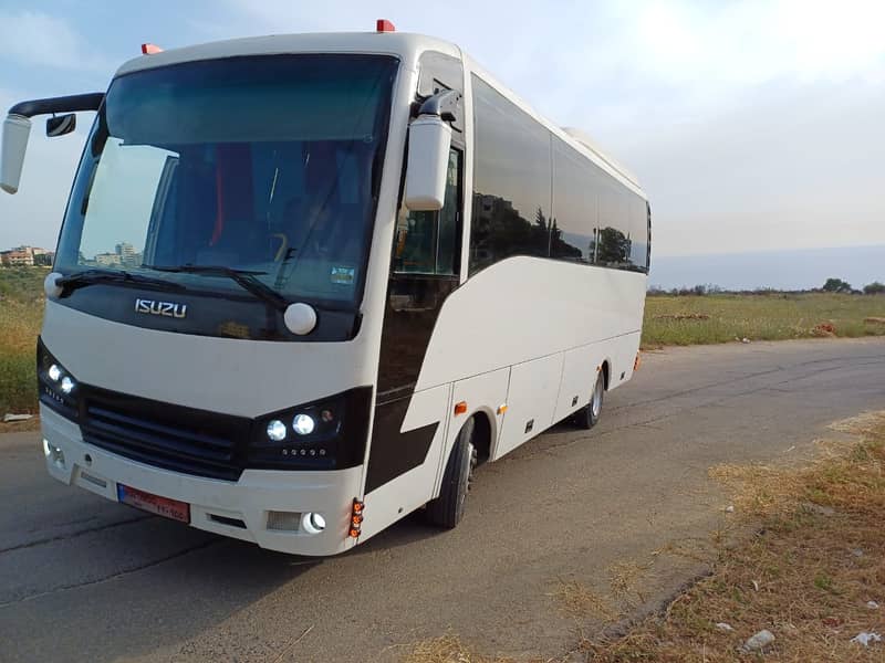 باص ايسوزو مجدد بالكامل 6