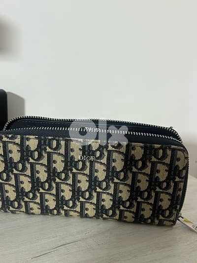 Dior Wallet