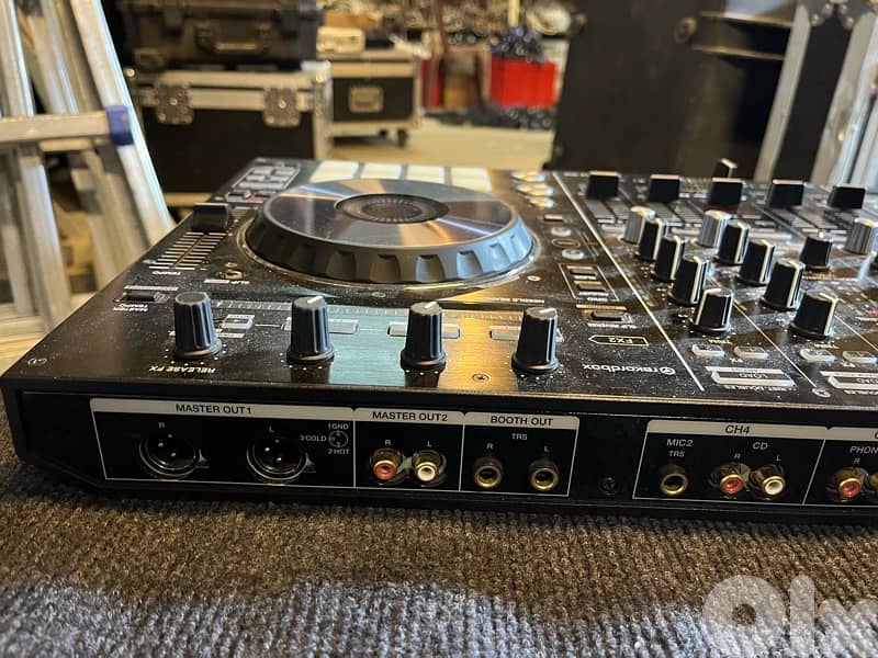 Pioneer dj 4