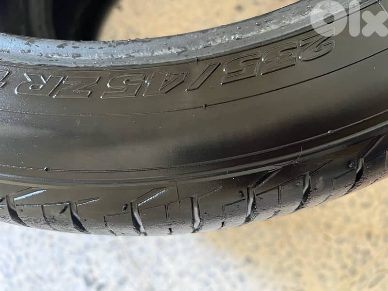 tires 18 235/45/18 1
