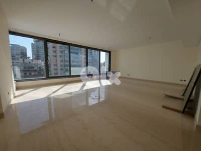 Apartment for rent in Ain Mraiseh | High End | Partial Sea View