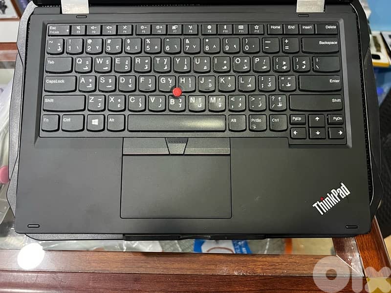 Lenovo Thinkpad L390 Yoga 5