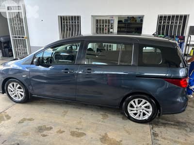 Mazda5 2012 MPV Sport
