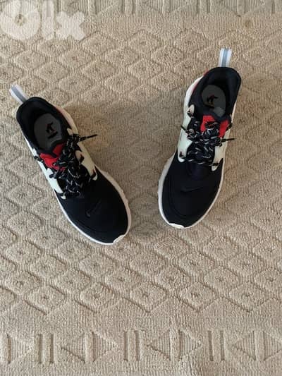 Nike shoes original brand