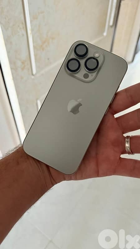 iphone 16 pro - 256GB 0