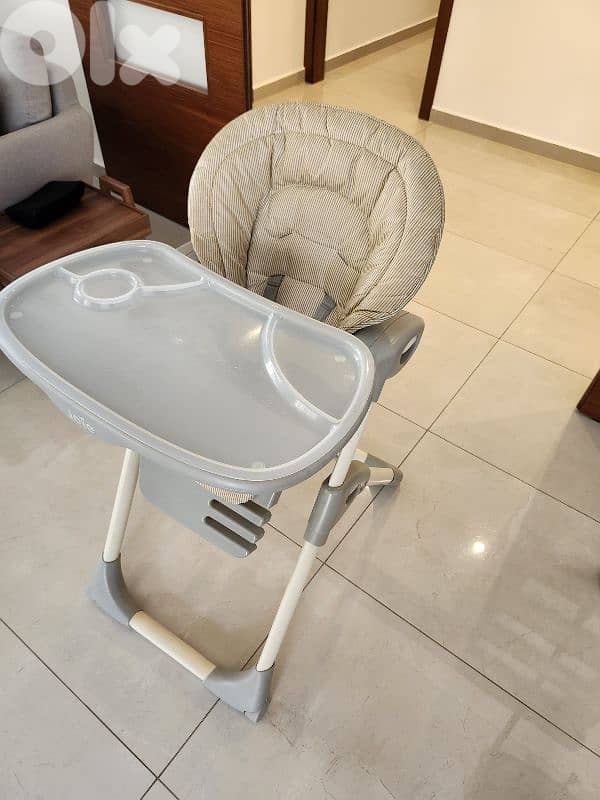 joie high chair 1