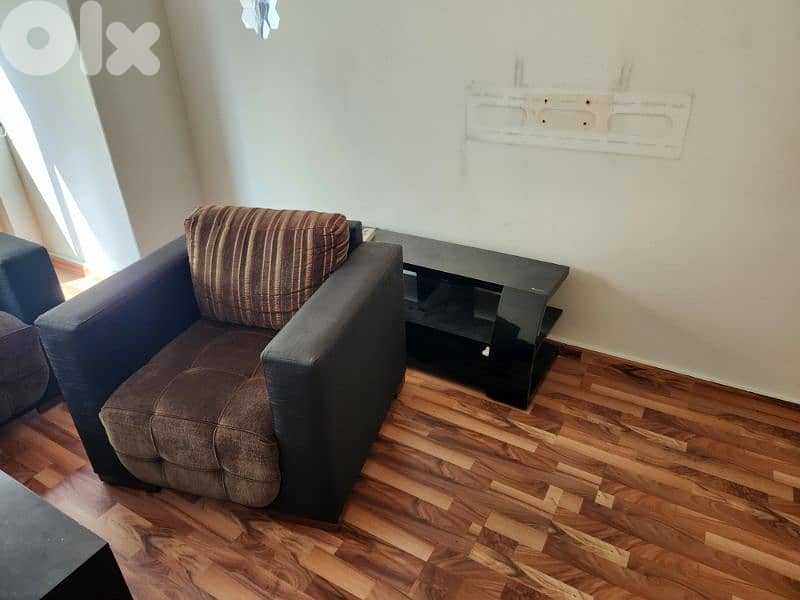 living room - tv stand - coffee table 3