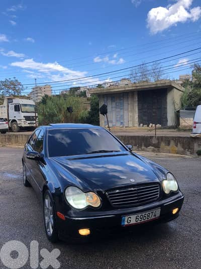 Mercedes-Benz C-Class 2003