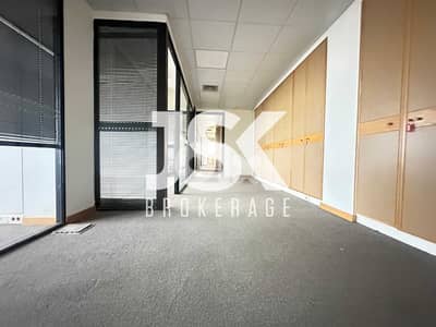 L19721 - 160 SQM Office For Rent in Prime Location Dora