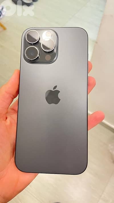 iphone 16 pro max 256gb like new