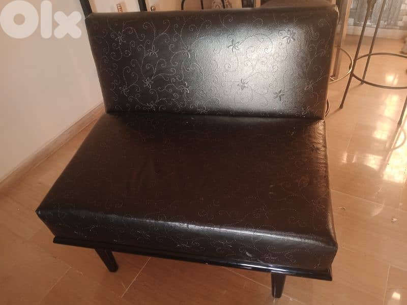 sofa  leather and table 1