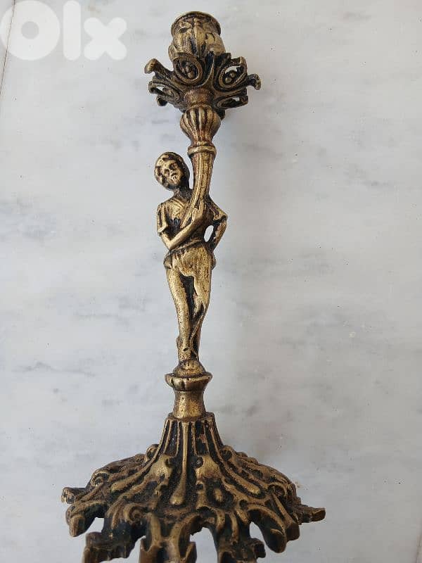 شمعدان قديم 0