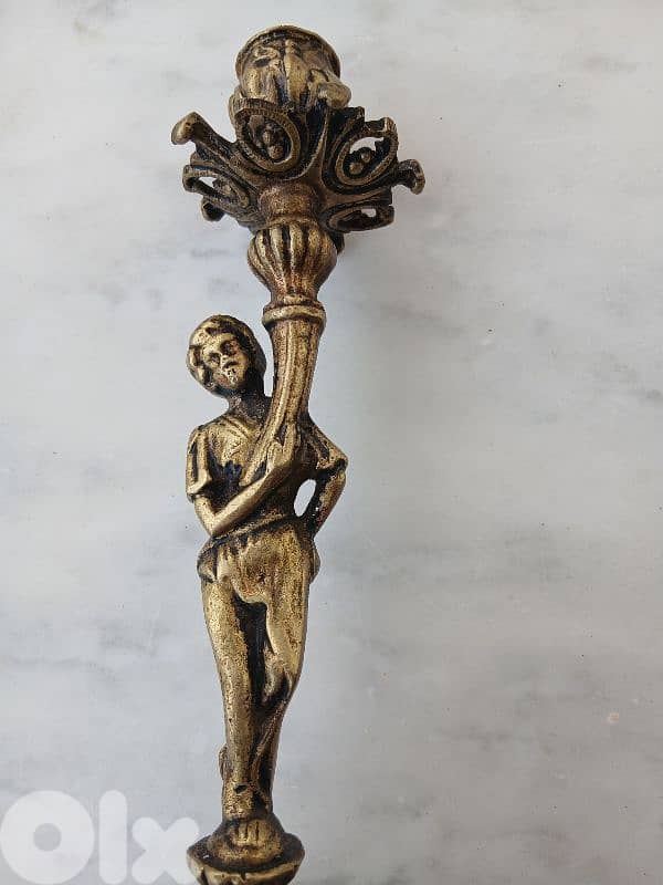 شمعدان قديم 1