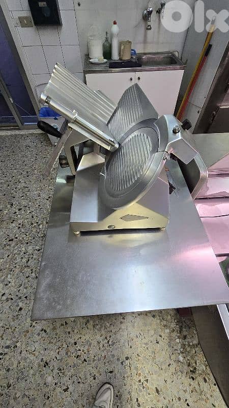 برادات و ادوات ملحمة للبيع 6