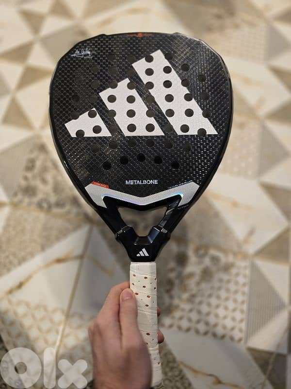 adidas Metalbone 3.4 - Ale Galán Racket 7
