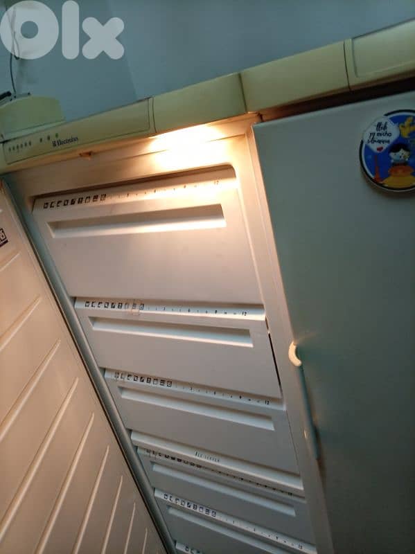 براد و غسالة اوتوماتيك مستعملين شي بسيط كتير نضاف 2