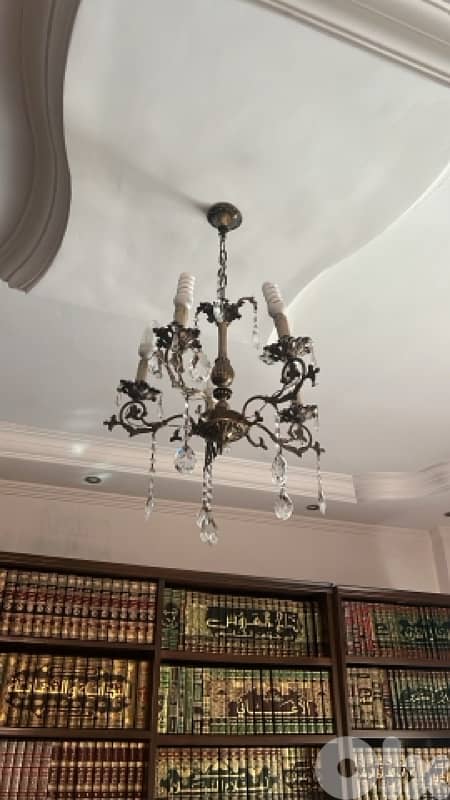 tables & chandelier 3