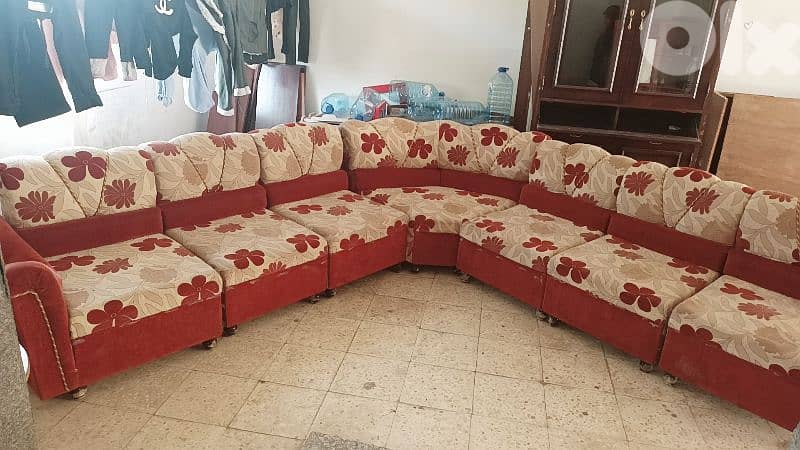 قبر شمون طريق رمحالا حدبيروت الدوليه بناي رمادي طابق ارضي 0