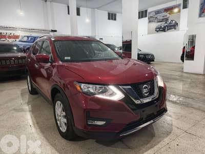 2017 NISSAN ROGUE SV AWD (LOW MILEAGE)