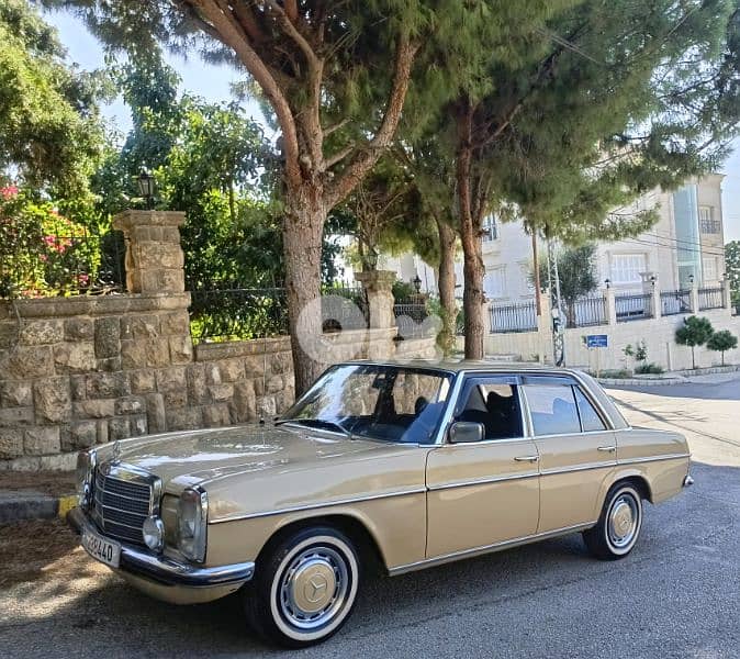 Mercedes-Benz 200 Series 1974 Matching numbers 0