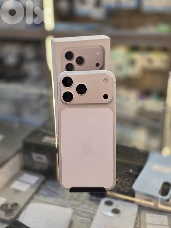 Open box [not used] iphone 17 pro max 256 gb Silver E-SIM 0