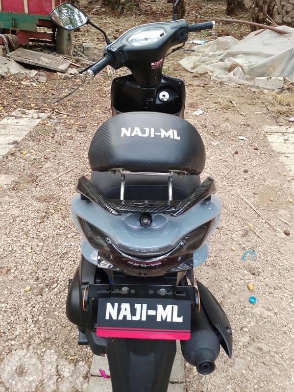 موتسيكل. V150. cc 3