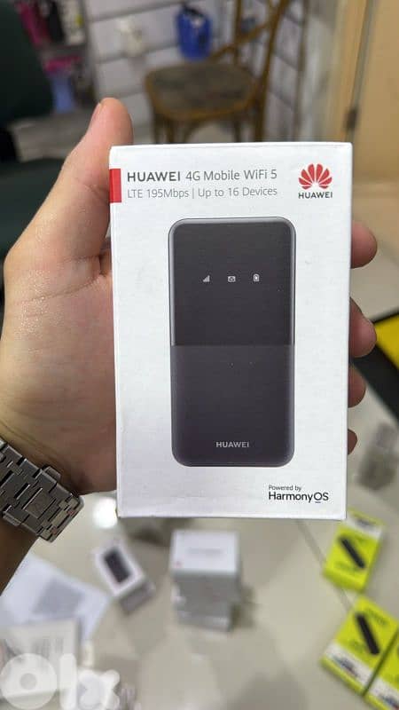 Huawei 4g mobile wifi 5 E5586-326 black 0