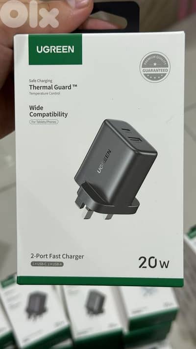 Ugreen 20w 2-port Fast charger 3pin black x227