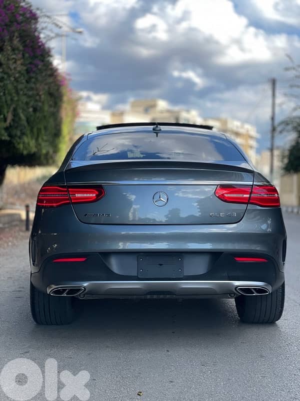Mercedes-Benz GLE-Class 2017 0