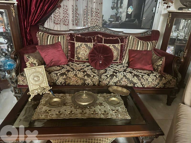 صالون للبيع. . عرمون 3